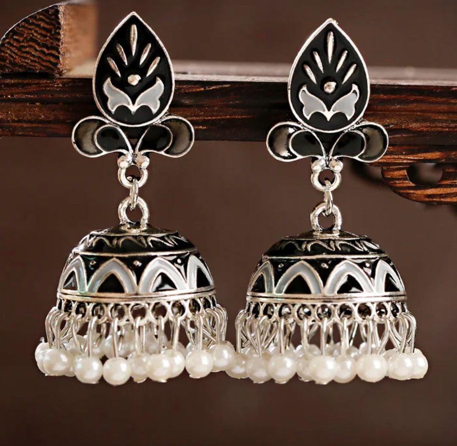 Ezah Earrings (Black & Grey)