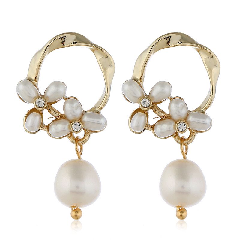 Flower Pearl Hoop Earrings